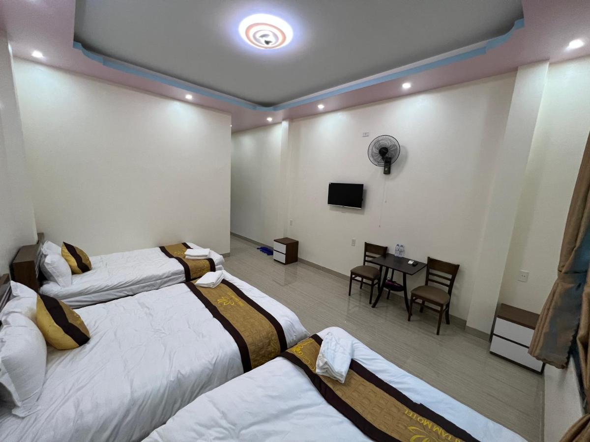 Nhà Nghỉ Thái Tâm Dong Van (Ha Giang) Exterior foto